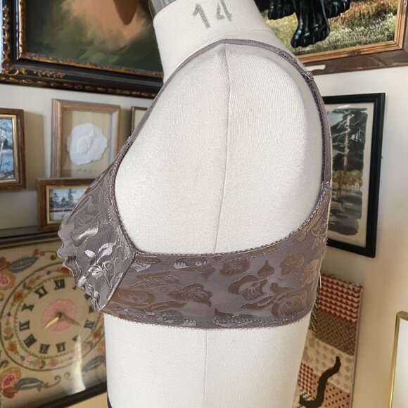 Wacoal Greige Floral Lace Unlined Underwire Awareness Bra 85567 Size 36C - Picture 3 of 5